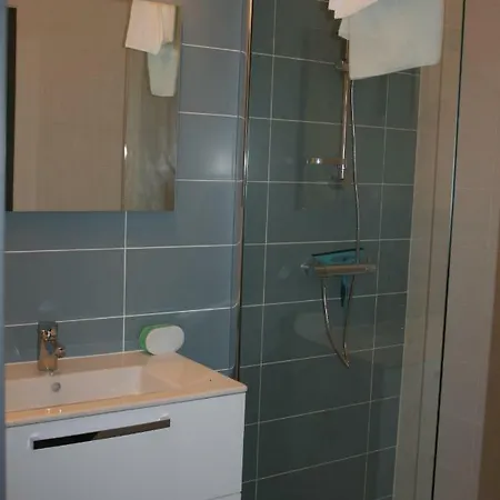 Casa Oliva -situe Au 2eme Etage Sans Ascenseur * Perpignan